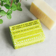 Load image into Gallery viewer, Peppermint and Eucalyptus 100% Natural Vegan Plastic-free Solid Shampoo
