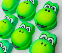 Load image into Gallery viewer, Yoshi Dino Bath Bomb

