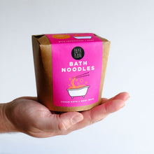 Load image into Gallery viewer, Vietnamese Fresh Bath Noodles - Peppermint natural and vegan body wash
