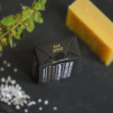 Load image into Gallery viewer, Pisces Star Sign Zodiac Bar - Natural and Vegan Horoscope Soap
