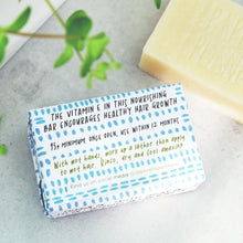 Load image into Gallery viewer, Lavender and Tea Tree 100% Natural Vegan Plastic-free Solid Shampoo
