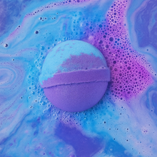 Load image into Gallery viewer, Time to Relax - Uplifting Citrus, Musk Bath Bomb Fizzer
